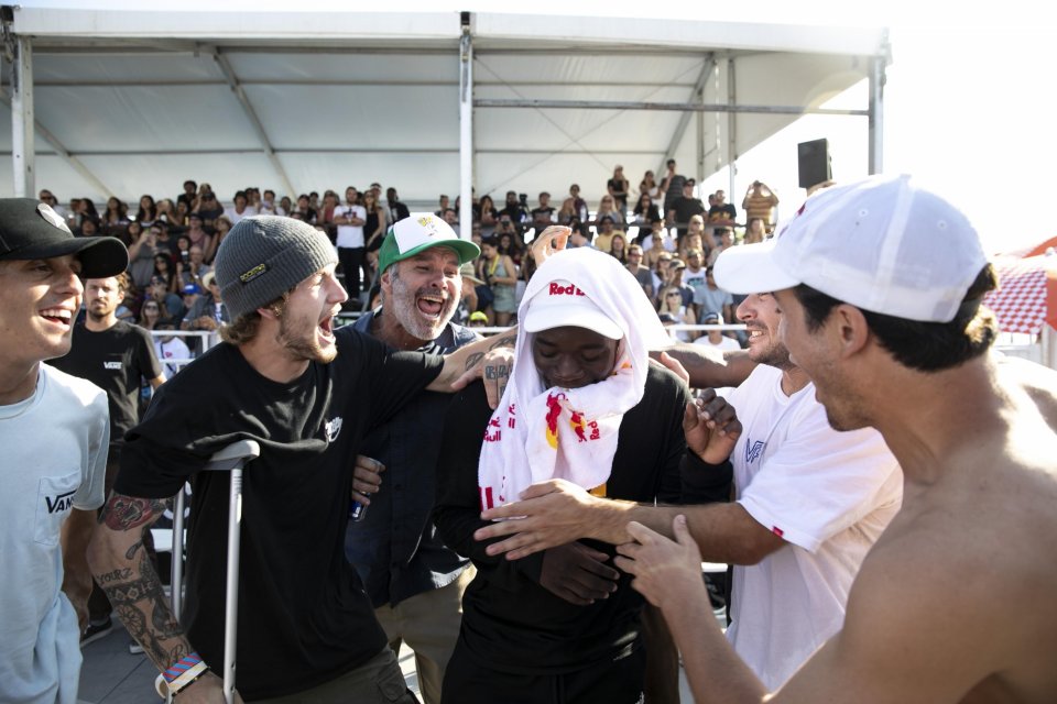 ​Zion Wright celebrates his win at Huntington Beach  Photo: Life Without Andy</span>